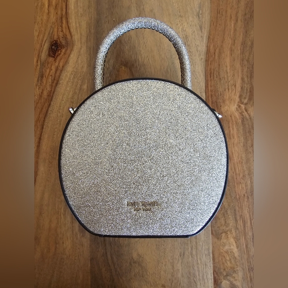 * FIRM PRICE* Kate Spade Gold Glitter purse - Picture 2 of 4